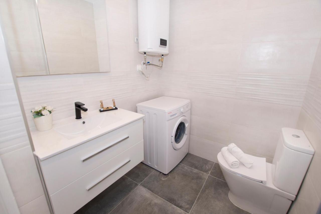Cosy Apartment Close To Sea, Wifi, Air Cond كاليبي المظهر الخارجي الصورة
